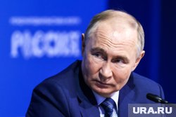 Путин похвалил российских таможенников за успехи