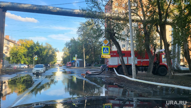 ТМК помогает жителям Ленинского района Челябинска, попавшим в зону паводка. Фото