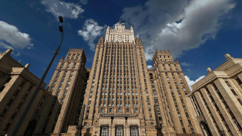 Россия ввела санкции против представителей британских аналитических центров